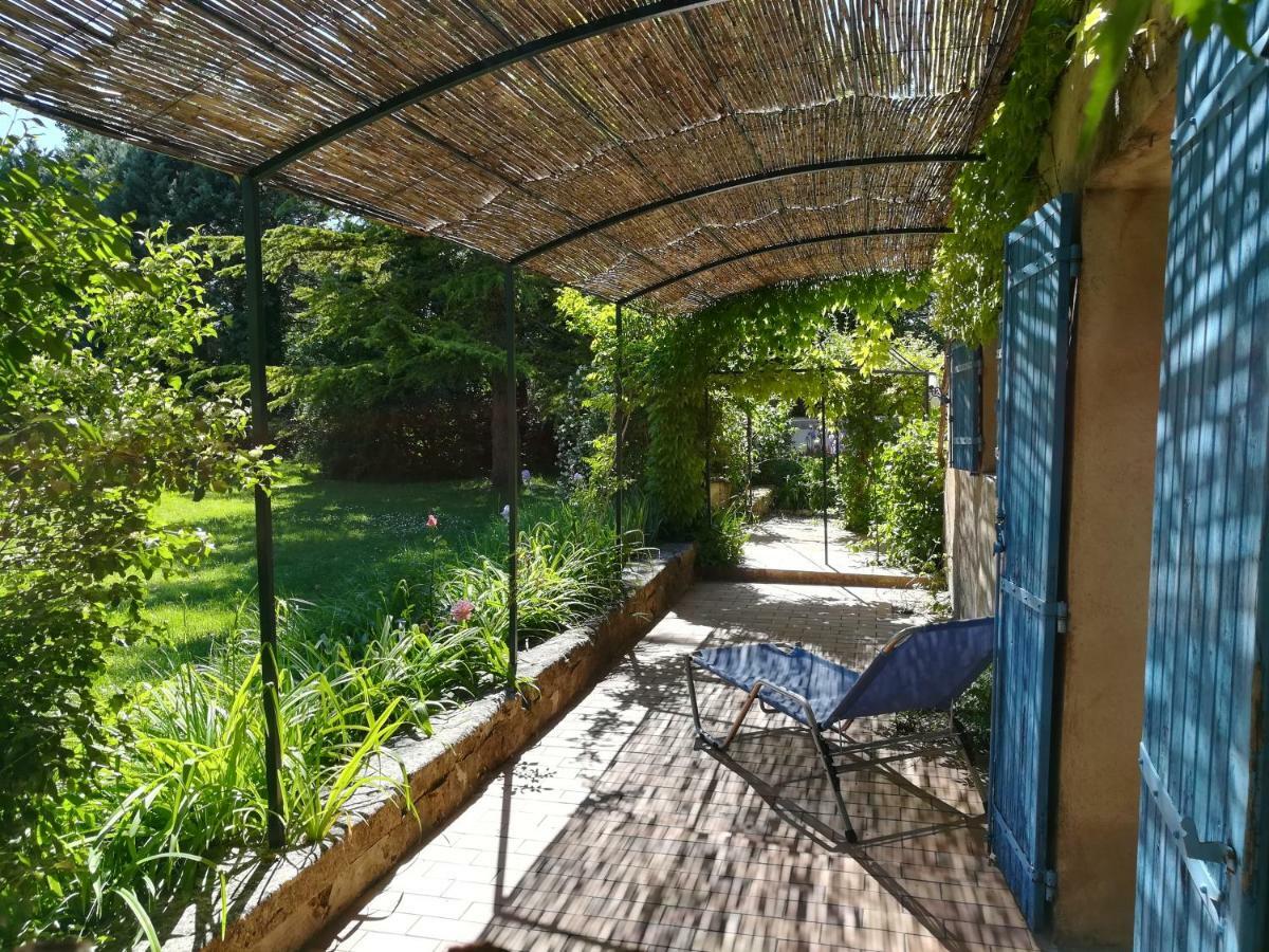 Le Moulin Des Ocres Villa Apt Exterior photo